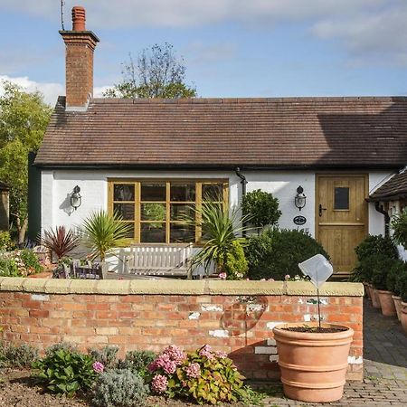 Bay Tree Cottage Droitwich Exterior photo